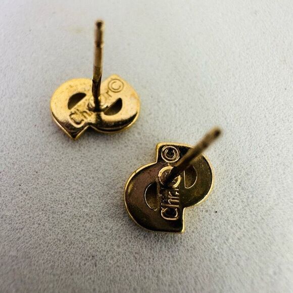 Christian Dior CD Logo Gold Tone Pierced Vintage Earrings - Picture 4 of 6